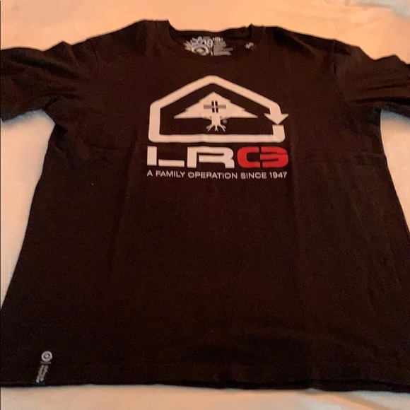 LRG TShirt Size Medium - Picture 3 of 6